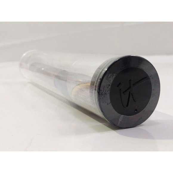 3 IT COSMETICS HEAVENLY LUXE BRUSH SENSITIVE- REGULAR SKIN SEALED FAST FREE S&H - Picture 9 of 12